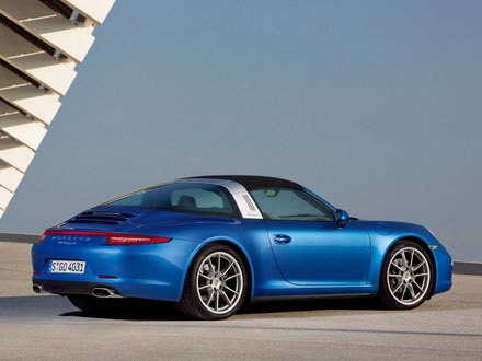 Porsche làm mới chiếc 911 Targa 1965 - 11 Hội An